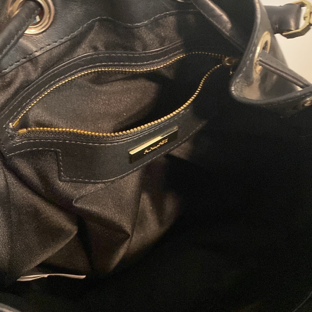 AUX Auxiliary Hobo Bucket Bag - Picture 11 of 15